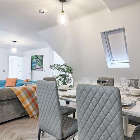 Writtle Massive 4 Bedroom Apartment With Parking In Gorgeous Countryside Location & Short Drive To Chelmsford City Centre Contractors Welcome Екстериор снимка