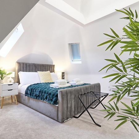 Writtle Massive 4 Bedroom Apartment With Parking In Gorgeous Countryside Location & Short Drive To Chelmsford City Centre Contractors Welcome Екстериор снимка