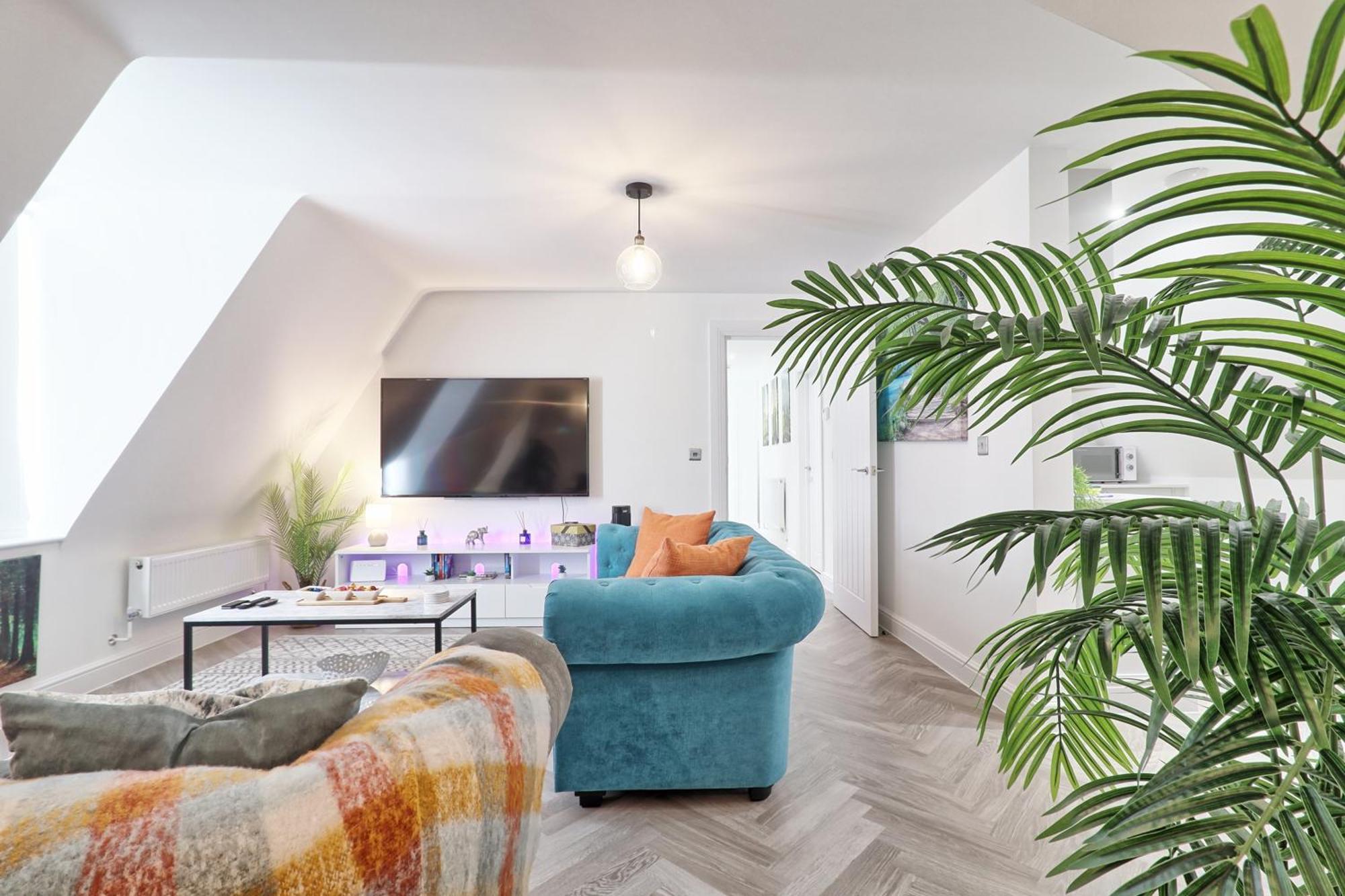 Writtle Massive 4 Bedroom Apartment With Parking In Gorgeous Countryside Location & Short Drive To Chelmsford City Centre Contractors Welcome Екстериор снимка