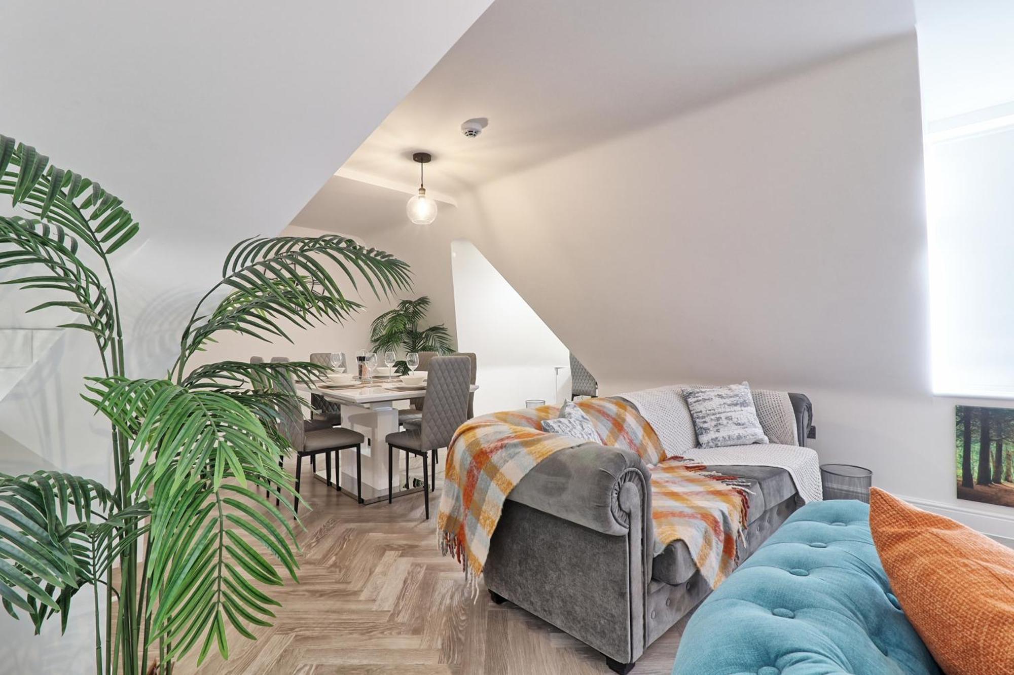 Writtle Massive 4 Bedroom Apartment With Parking In Gorgeous Countryside Location & Short Drive To Chelmsford City Centre Contractors Welcome Екстериор снимка