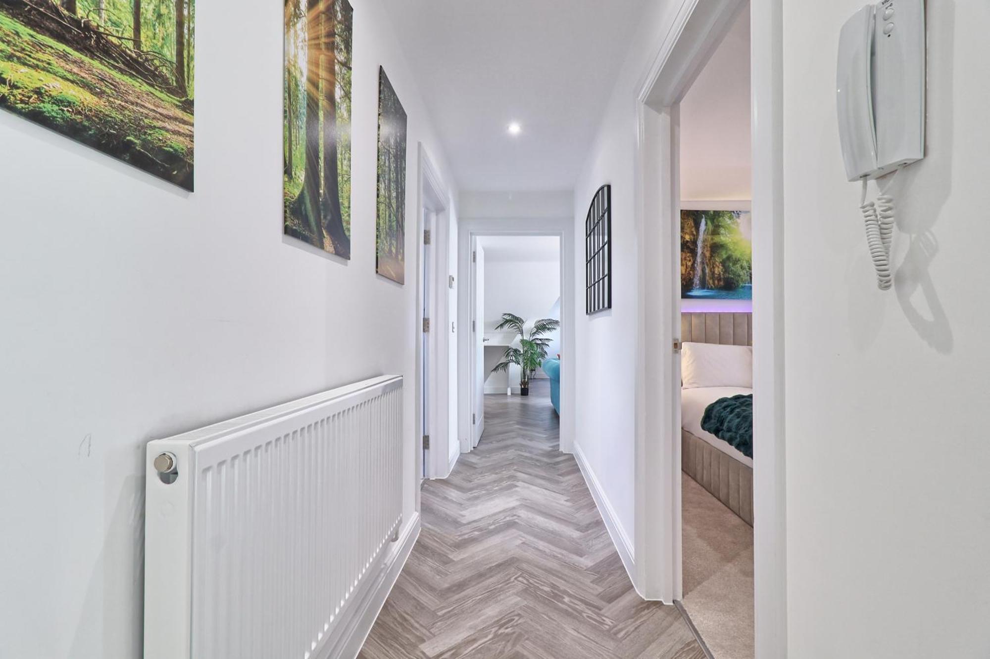 Writtle Massive 4 Bedroom Apartment With Parking In Gorgeous Countryside Location & Short Drive To Chelmsford City Centre Contractors Welcome Екстериор снимка